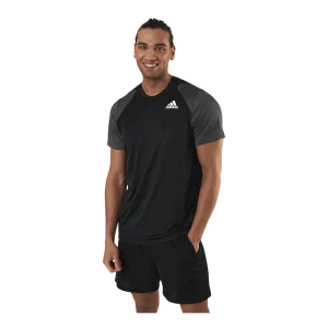 Club T-Shirt Black